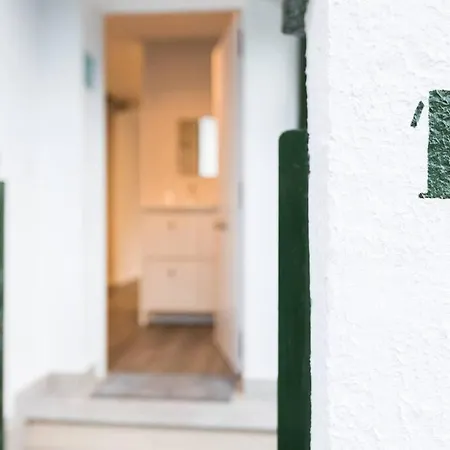 En La Cuidad- Con Jardin Y Barbacoa Casa de Férias